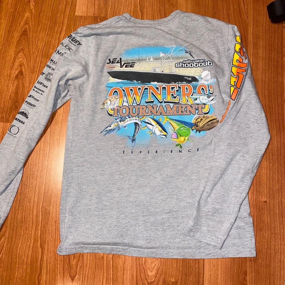 🧸Seavee Boat Owners Tournament Longsleeve Men’s M
